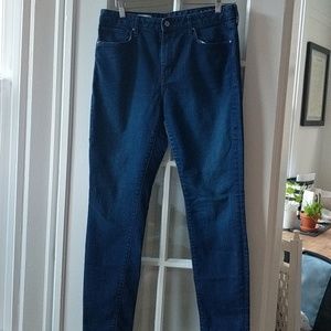 High Waisted Straight Leg Jean
